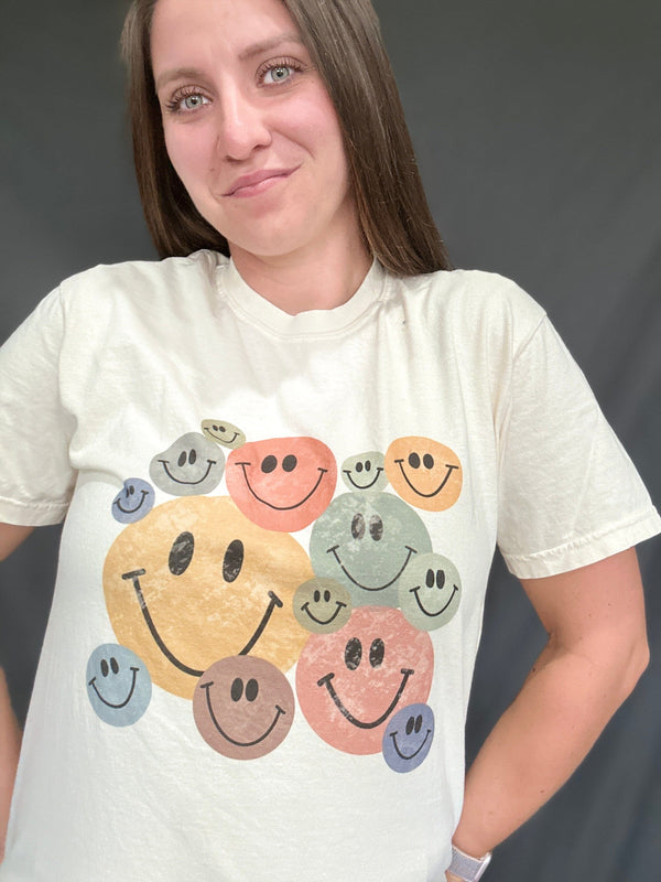 Retro Smile Tee